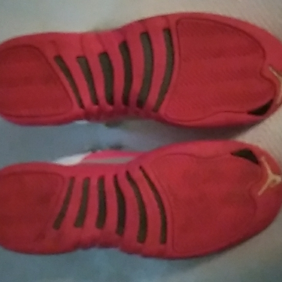 Nike Jordan 12 Retro Dynamic Pink - Picture 4 of 4